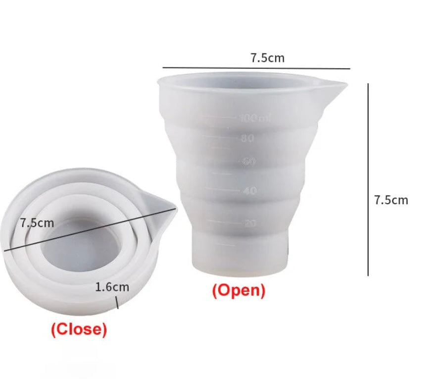 Folding Mixing and Measuring Cup