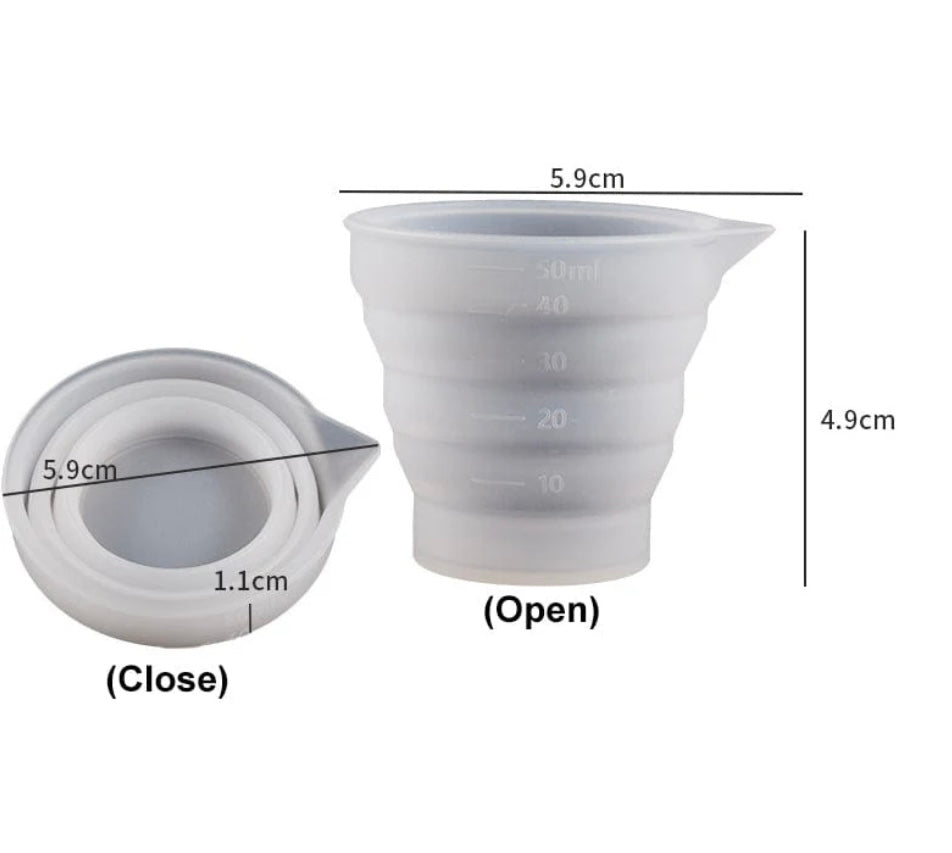 Folding Mixing and Measuring Cup