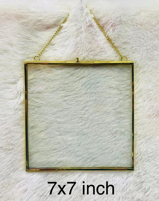 7x7 Vinatge Frame